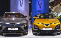 Khách Việt có thể đặt hàng xe điện VinFast VF 6 và VF 7 từ tháng 3