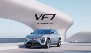 VinFast VF7 chính thức ra mắt tại Việt Nam: Giá từ 850 triệu, thuê pin từ 2,9 triệu | VinFast Hồ Chí Minh